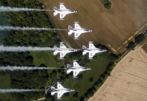 air force jets in formation